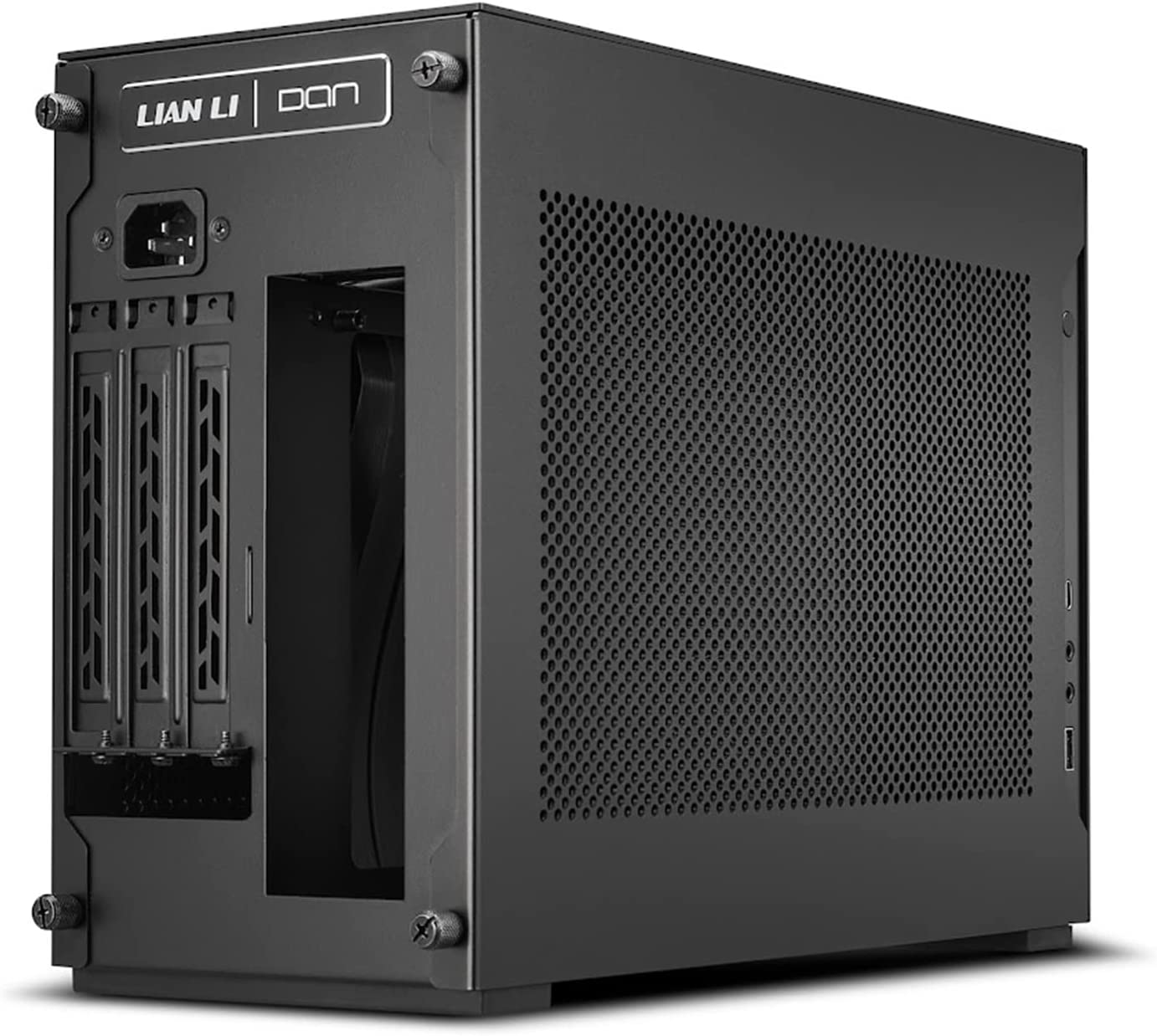 حافظة Lian Li A4-H2O mini ITX باللون الأسود 